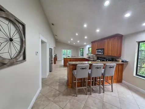 4170 NW 6th Street Deerfield Beach FL 33442