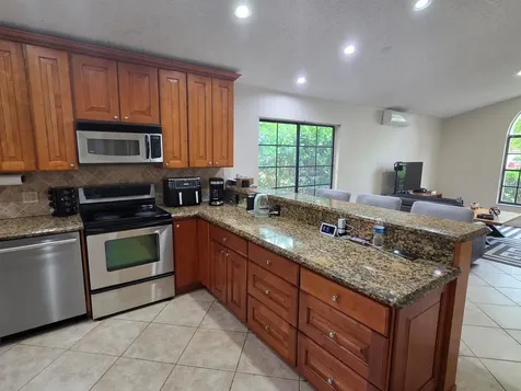 4170 NW 6th Street Deerfield Beach FL 33442
