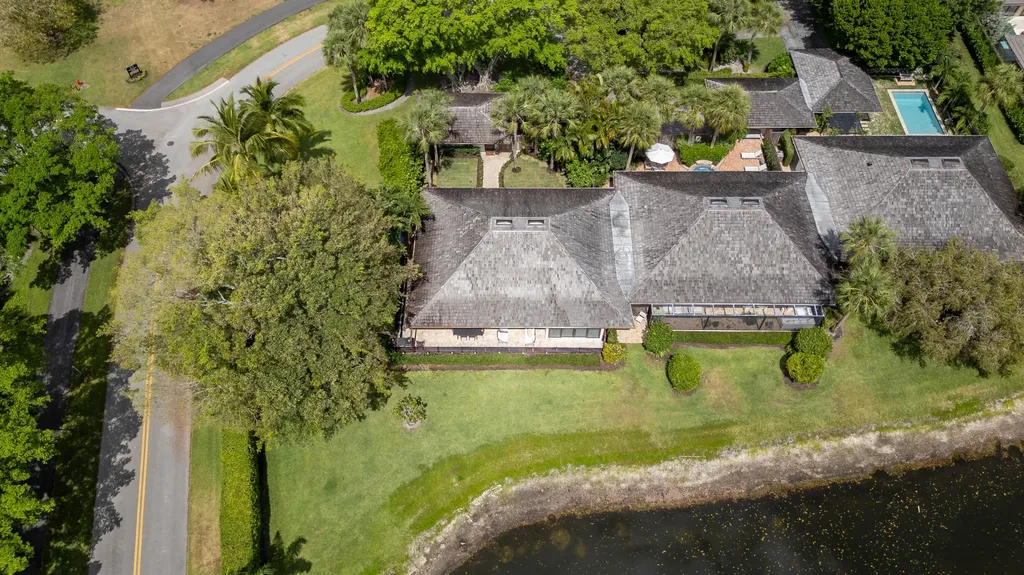 11669 Wimbledon Circle Wellington FL 33414
