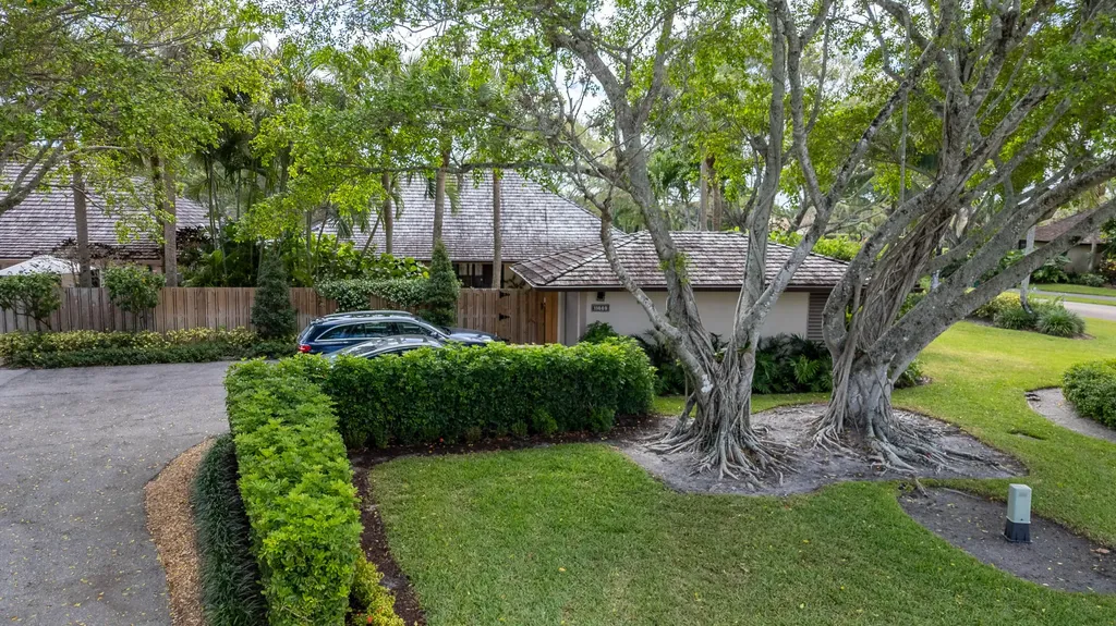 11669 Wimbledon Circle Wellington FL 33414