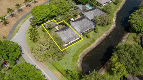 11669 Wimbledon Circle Wellington FL 33414