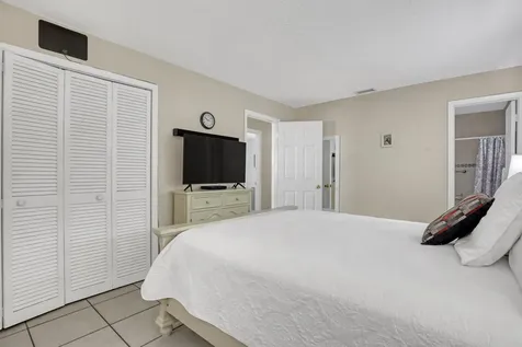 302 SW 8th Street Boynton Beach FL 33426