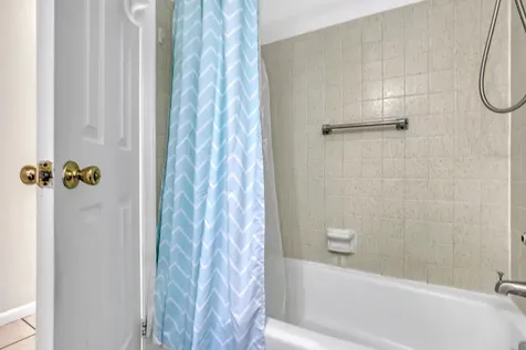 302 SW 8th Street Boynton Beach FL 33426