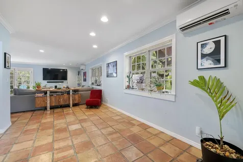 2501 NE 26th Terrace Fort Lauderdale FL 33305