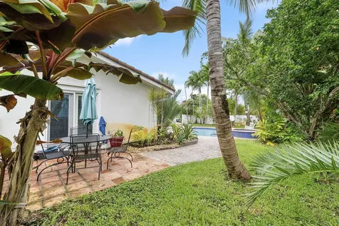 2501 NE 26th Terrace Fort Lauderdale FL 33305