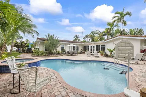 2501 NE 26th Terrace Fort Lauderdale FL 33305