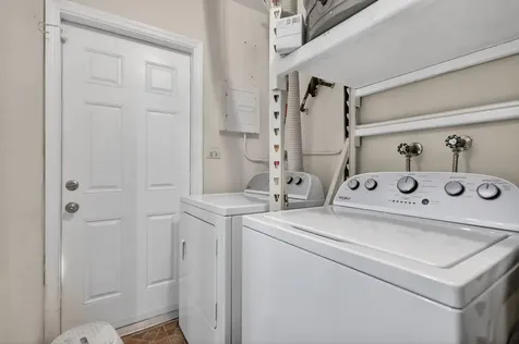 241 N 68th Terrace Hollywood FL 33024