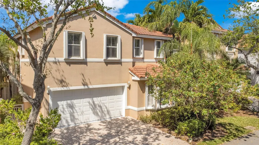 1840 Sweetbay Way Hollywood FL 33019