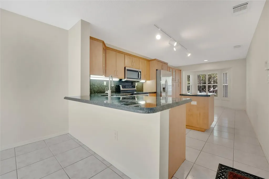1840 Sweetbay Way Hollywood FL 33019