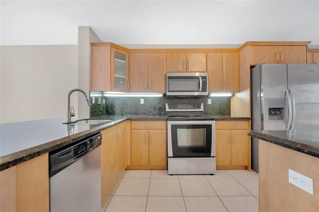 1840 Sweetbay Way Hollywood FL 33019