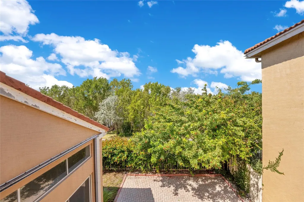 1840 Sweetbay Way Hollywood FL 33019