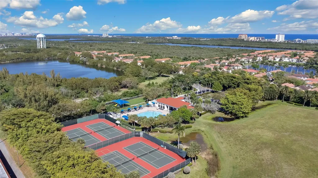 1840 Sweetbay Way Hollywood FL 33019