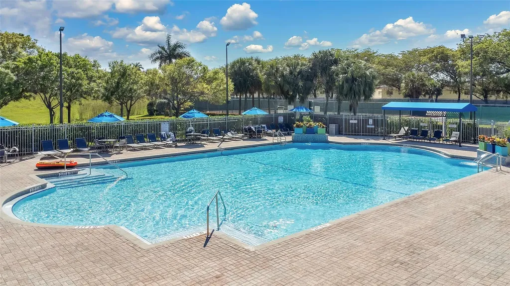 1840 Sweetbay Way Hollywood FL 33019