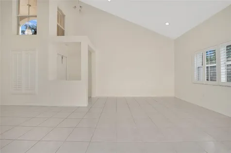 1840 Sweetbay Way Hollywood FL 33019