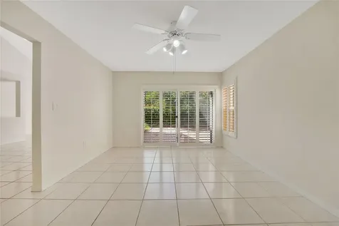 1840 Sweetbay Way Hollywood FL 33019