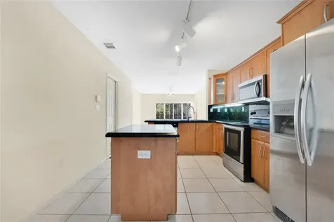 1840 Sweetbay Way Hollywood FL 33019