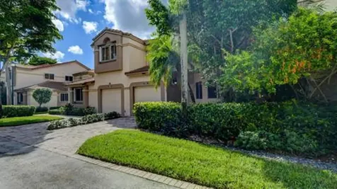 6784 Via Regina Boca Raton FL 33433