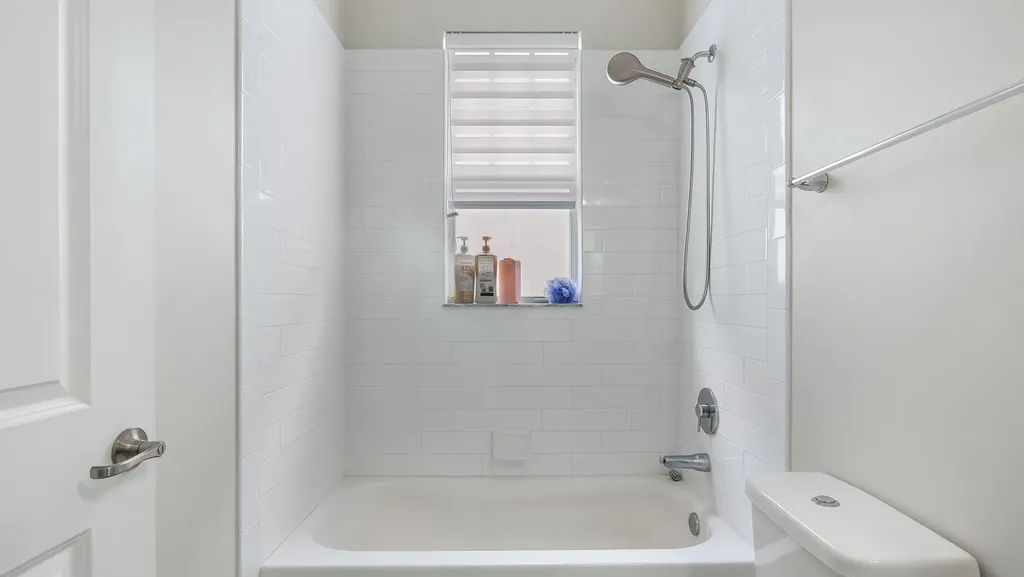 4805 NW 48th Terrace Tamarac FL 33319