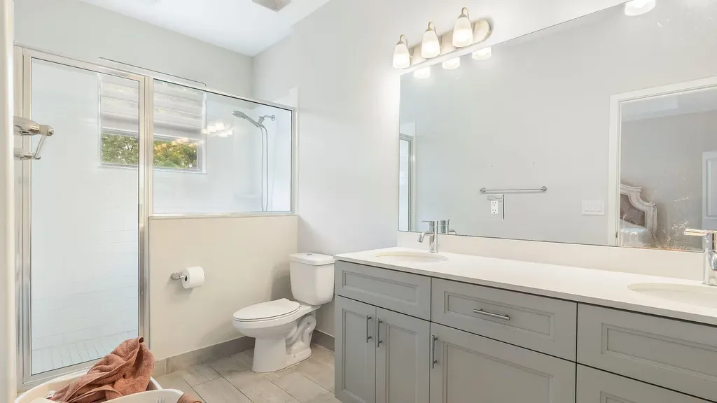 4805 NW 48th Terrace Tamarac FL 33319