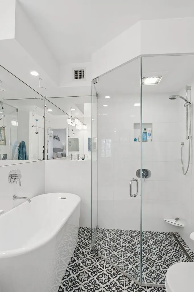 157 Atlantis Boulevard Atlantis FL 33462
