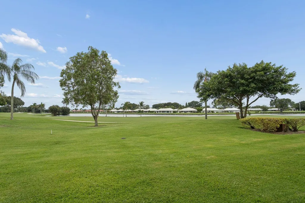 157 Atlantis Boulevard Atlantis FL 33462