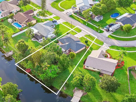 113 Cordoba Circle Royal Palm Beach FL 33411