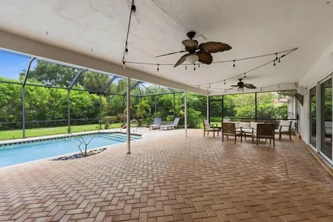 7221 SW 7th Street Plantation FL 33317