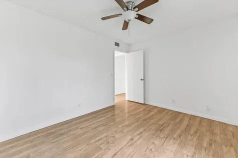 319 Knotty Pine Circle Greenacres FL 33463