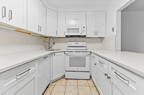 319 Knotty Pine Circle Greenacres FL 33463