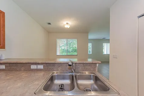 2563 SW Stockbridge Square Square SW Vero Beach FL 32962