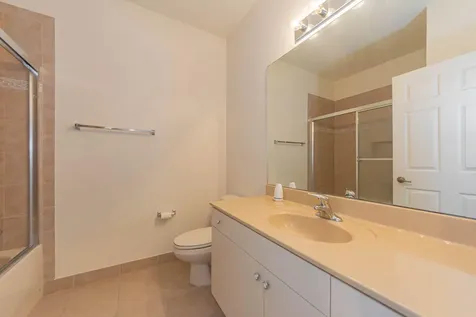 2563 SW Stockbridge Square Square SW Vero Beach FL 32962
