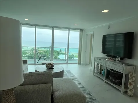 333 NE 21st Avenue Deerfield Beach FL 33441