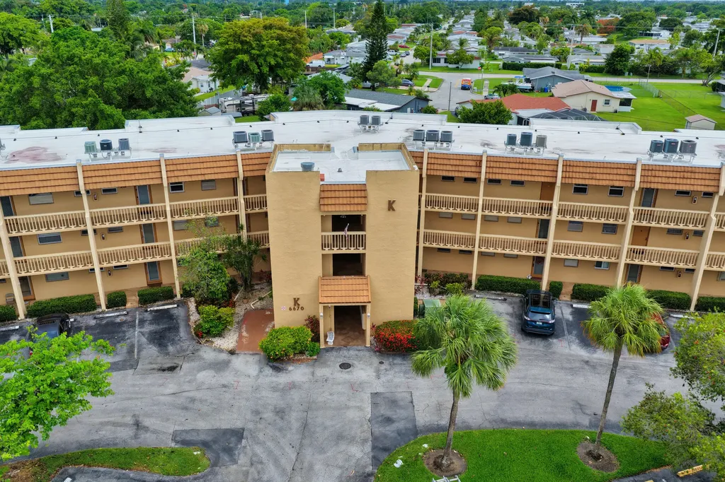 6670 Royal Palm Boulevard Margate FL 33063