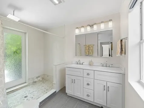 1615 N Lakeside Drive Lake Worth Beach FL 33460