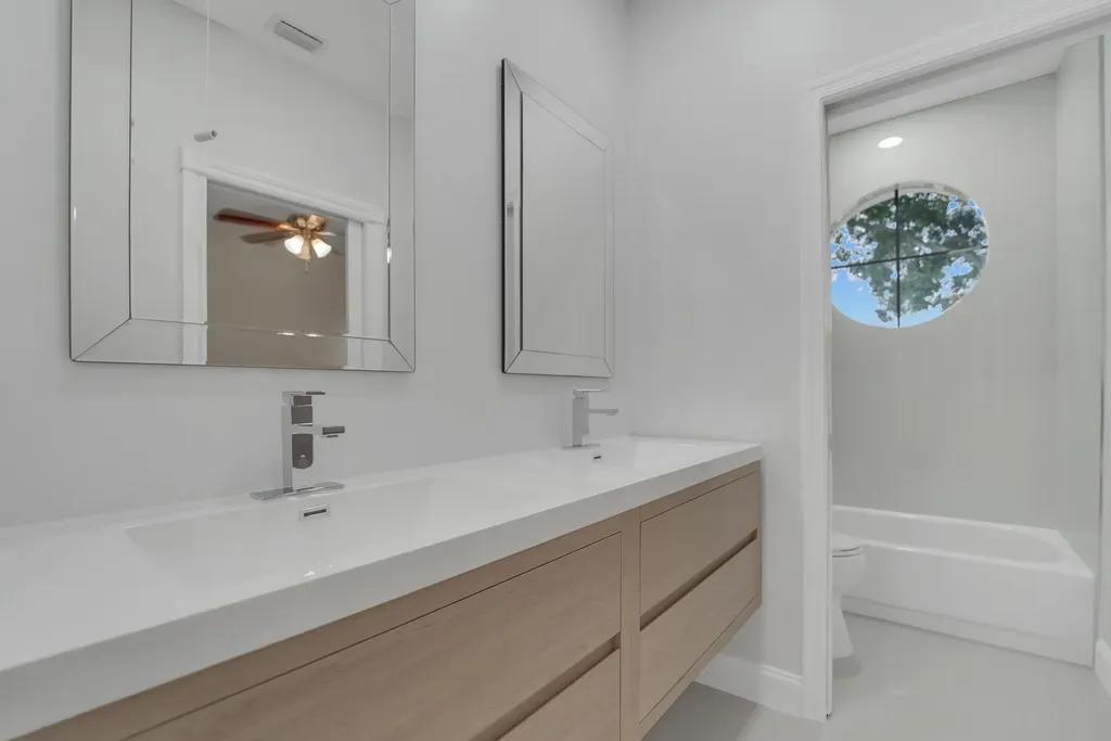 22281 Tupelo Place Boca Raton FL 33428