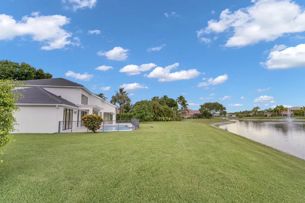 22281 Tupelo Place Boca Raton FL 33428