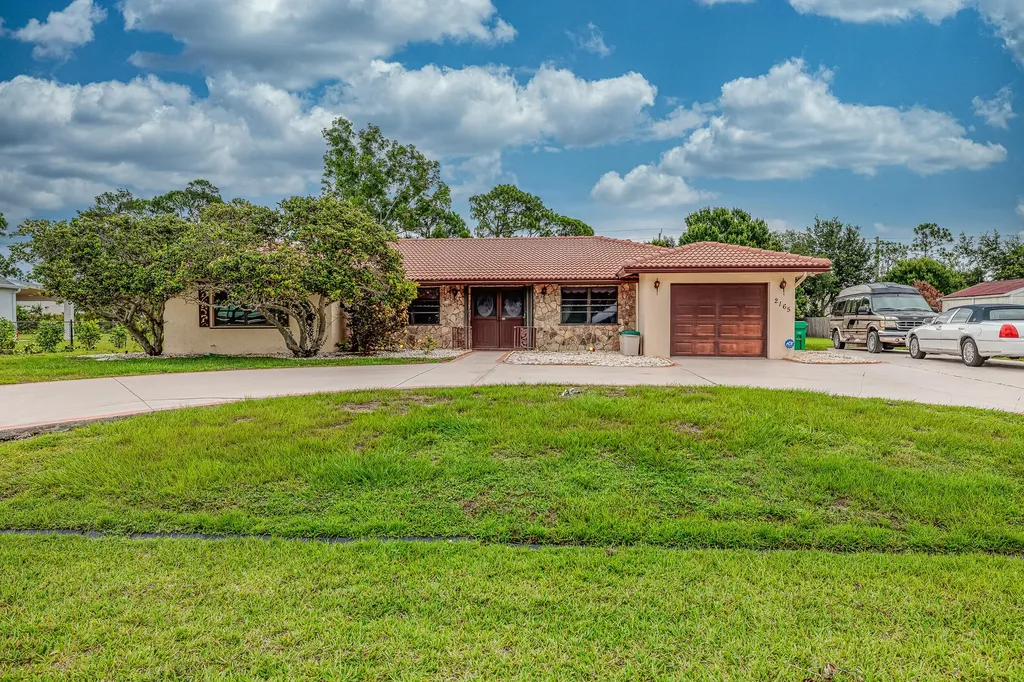 2165 SE Flanders Road Port St Lucie FL 34952