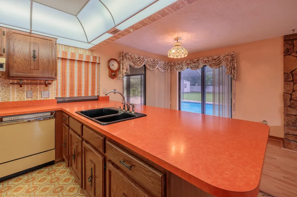 2165 SE Flanders Road Port St Lucie FL 34952