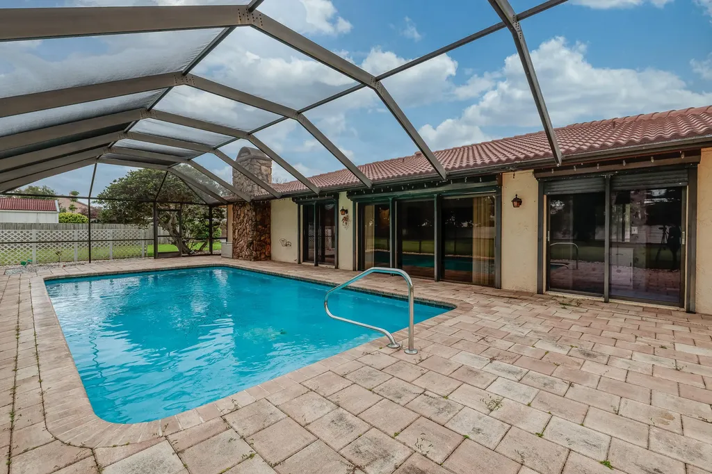 2165 SE Flanders Road Port St Lucie FL 34952