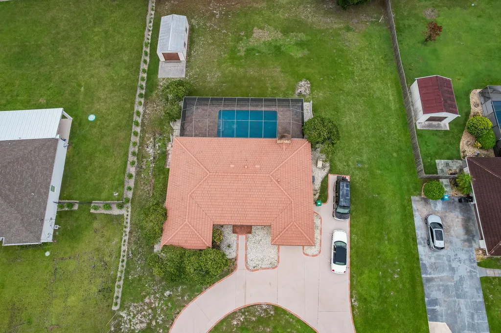 2165 SE Flanders Road Port St Lucie FL 34952