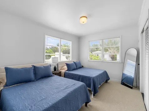 422 N Lakeside Drive Lake Worth Beach FL 33460