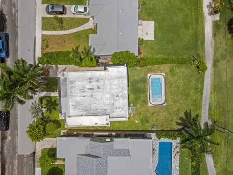 422 N Lakeside Drive Lake Worth Beach FL 33460