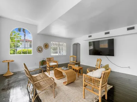 422 N Lakeside Drive Lake Worth Beach FL 33460