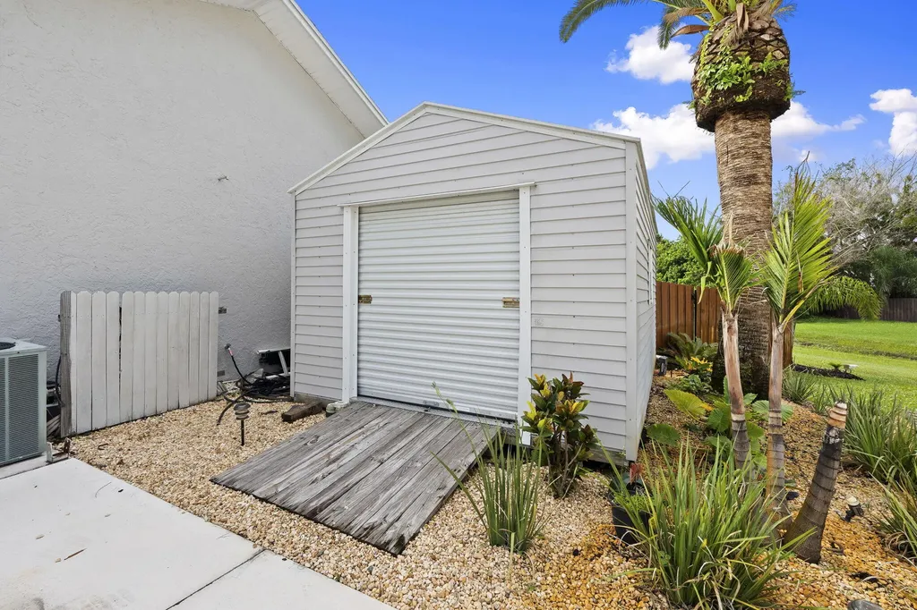 3001 SE Farley Road Port St Lucie FL 34952