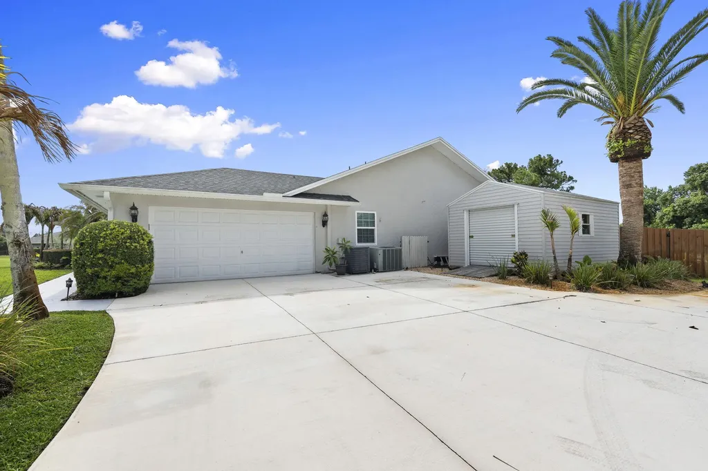 3001 SE Farley Road Port St Lucie FL 34952