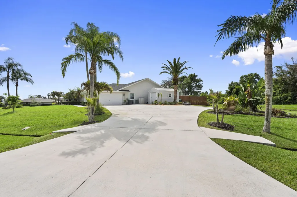 3001 SE Farley Road Port St Lucie FL 34952
