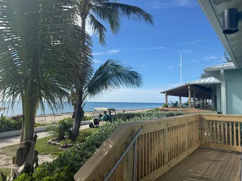 209 Eagle Drive E Briny Breezes FL 33435
