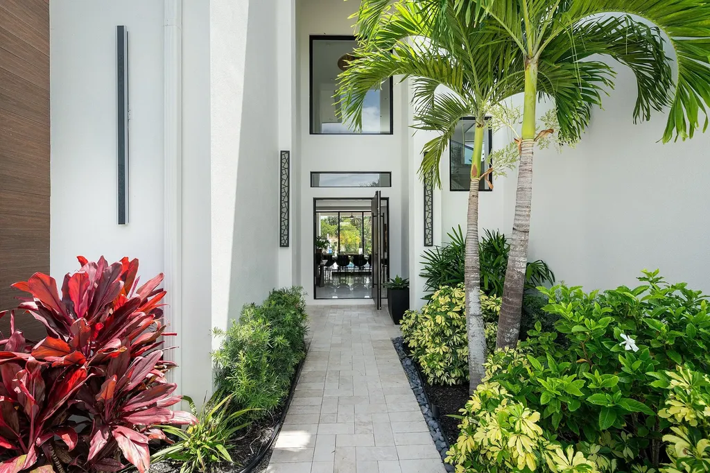 798 Havana Drive Boca Raton FL 33487
