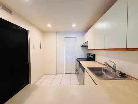 8025 S Colony Circle Tamarac FL 33321