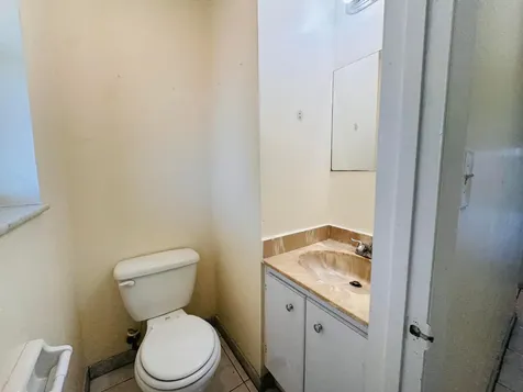8025 S Colony Circle Tamarac FL 33321